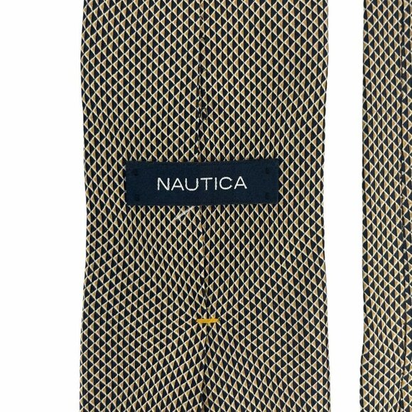 Nautica Necktie Men's Long Traditional Black Yellow Triangle Pattern 100% Silk - Picture 5 of 7